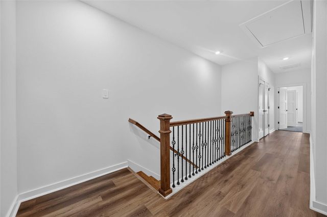 8215 Gladstone Street B, Houston, TX 77051