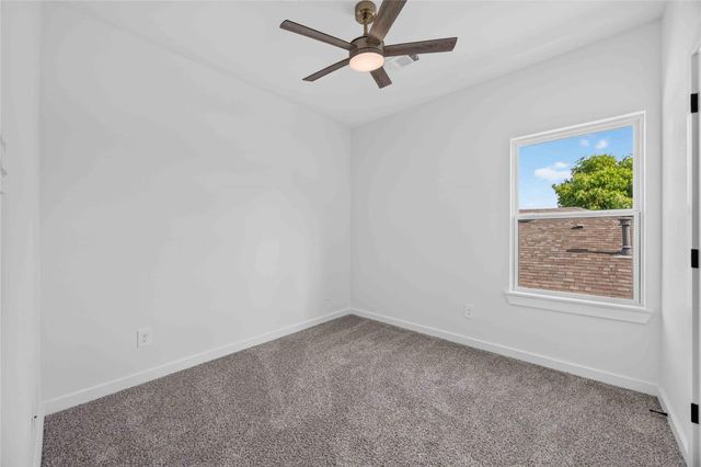 8215 Gladstone Street B, Houston, TX 77051