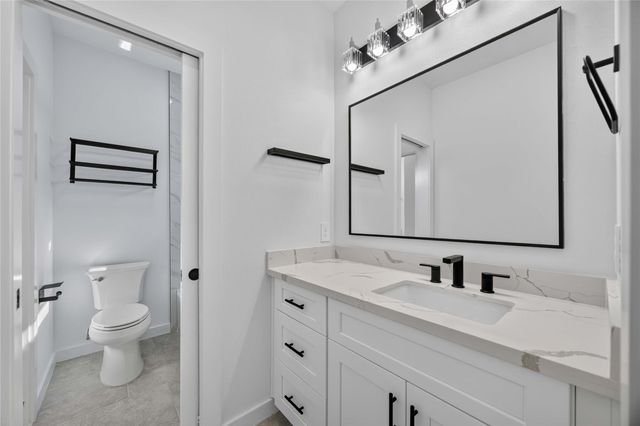 8215 Gladstone Street B, Houston, TX 77051