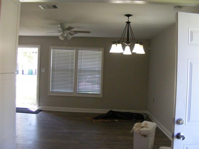 4725 Maggie Street, Houston, TX 77033