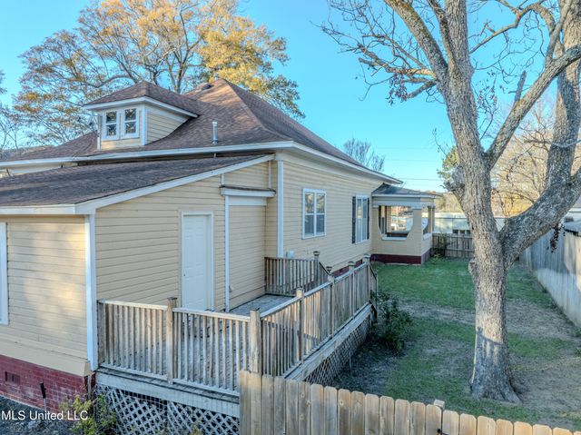 2407 Church Street, Byhalia, MS 38611