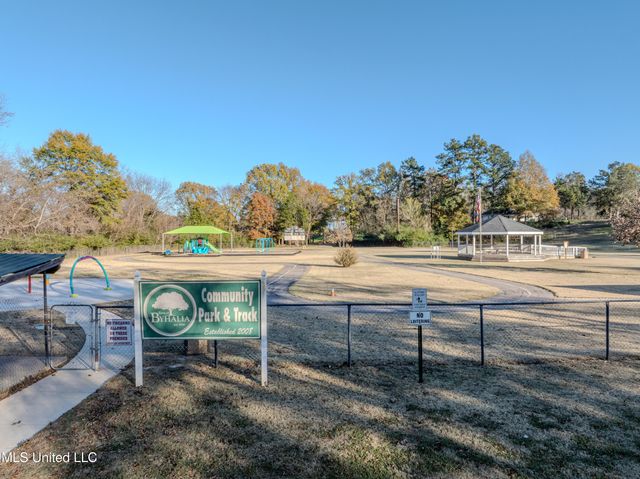 2407 Church Street, Byhalia, MS 38611