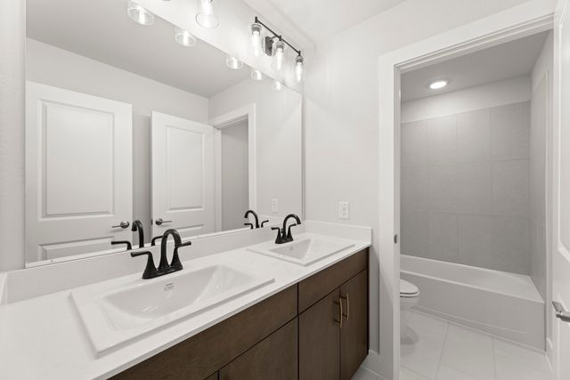 500 Blue Yucca Lane, Little Elm, TX 76227