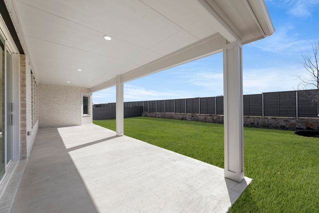 500 Blue Yucca Lane, Little Elm, TX 76227