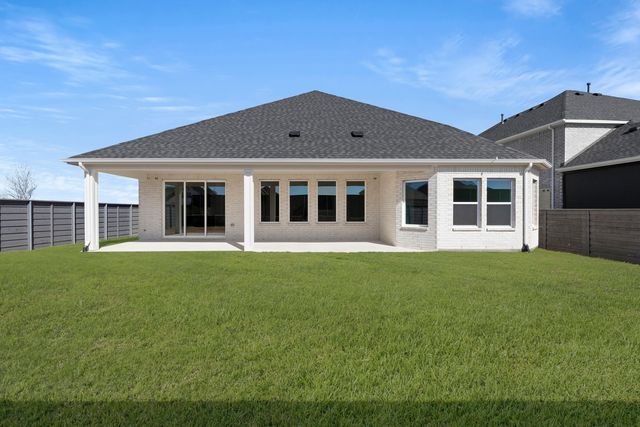 500 Blue Yucca Lane, Little Elm, TX 76227