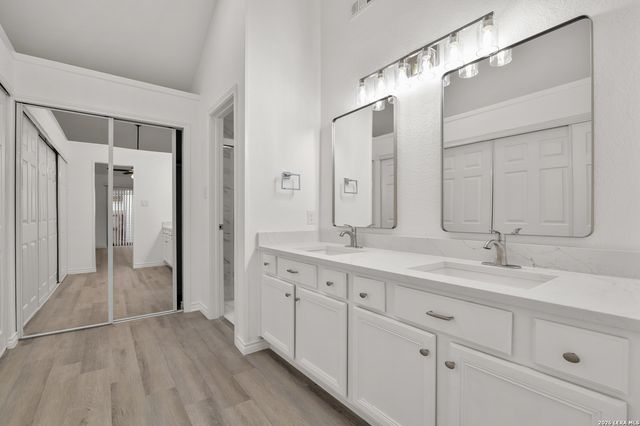 5722 Spring Night, San Antonio, TX 78247