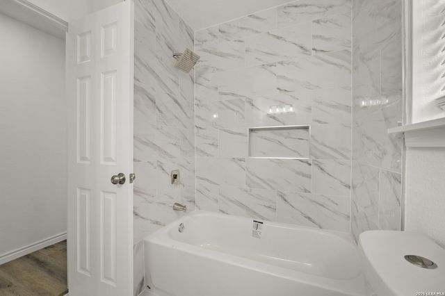 5722 Spring Night, San Antonio, TX 78247