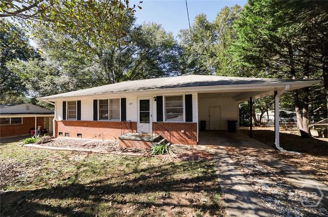 225 Knottingham Drive, Athens, GA 30606
