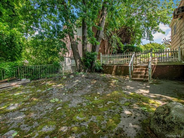 65 Sunset Drive, Yonkers, NY 10704