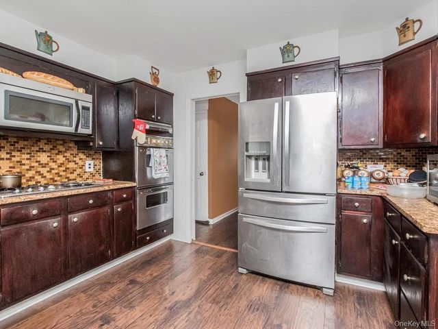 65 Sunset Drive, Yonkers, NY 10704