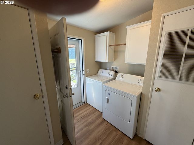 21201 Ne 58TH St 24, Vancouver, WA 98682