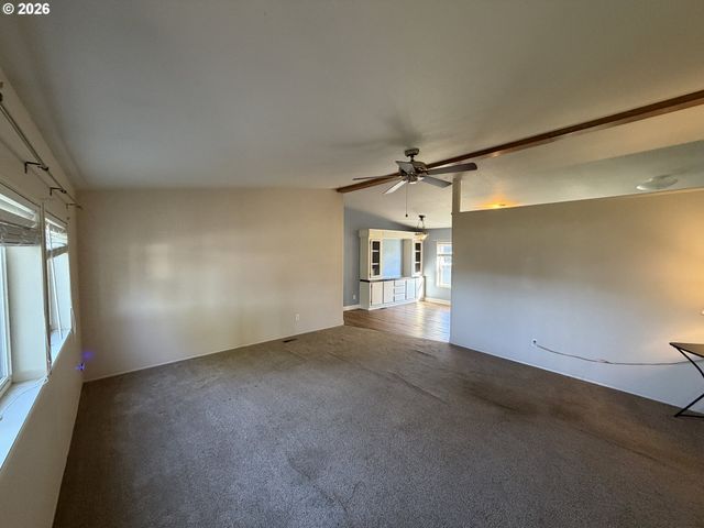 21201 Ne 58TH St 24, Vancouver, WA 98682