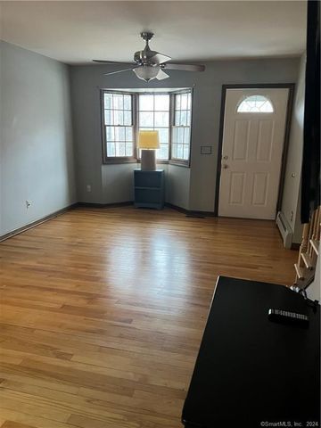 22 Kozey Lane, Seymour, CT 06483