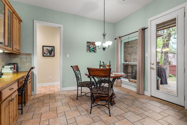 3012 Hidden Springs Drive, Corinth, TX 76210