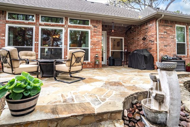 3012 Hidden Springs Drive, Corinth, TX 76210