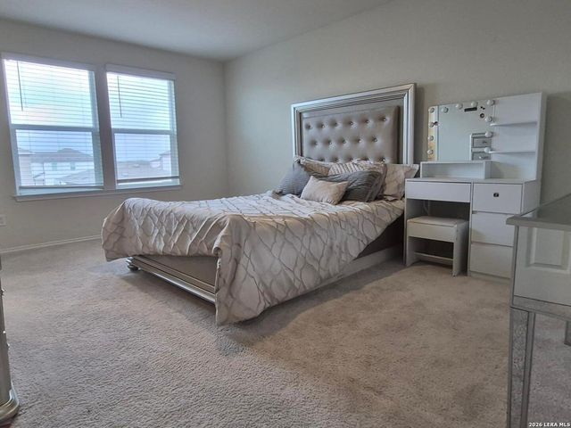 5819 Rolling Gln, San Antonio, TX 78218