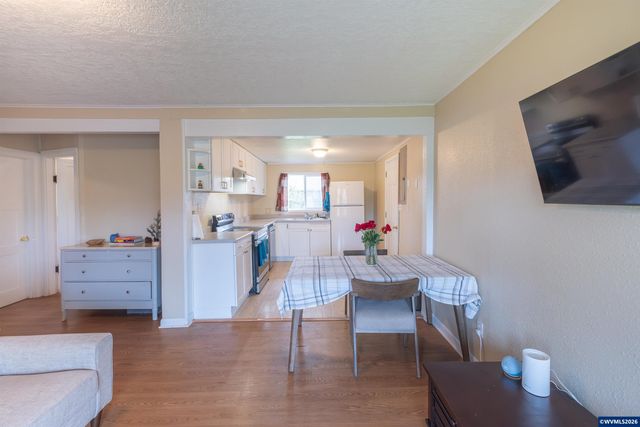 1447 Filbert St, Lebanon, OR 97355