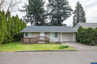 1447 Filbert St, Lebanon, OR 97355