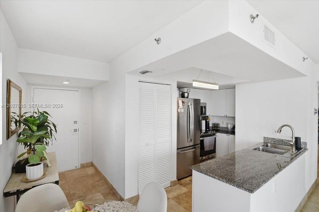 8911 Collins Ave 601, Surfside, FL 33154