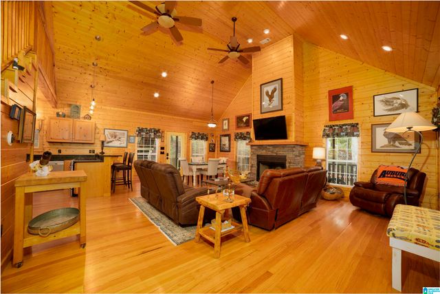 76 LEISURE LANE, Delta, AL 36258