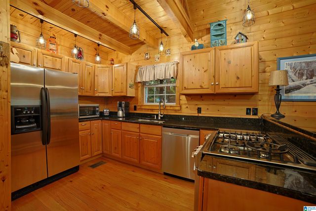 76 LEISURE LANE, Delta, AL 36258