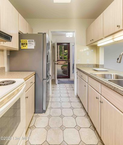 70 Barton Hills Court, Pinehurst, NC 28374