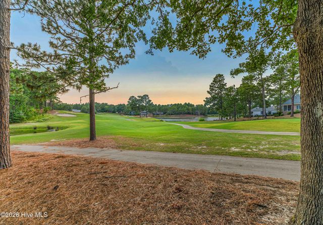 70 Barton Hills Court, Pinehurst, NC 28374
