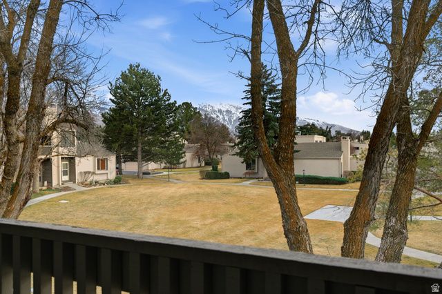 1592 E PARK PL, Holladay, UT 84121