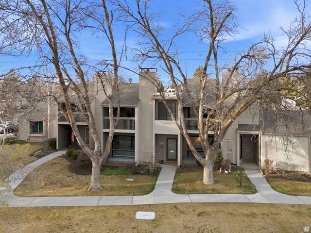 1592 E PARK PL, Holladay, UT 84121