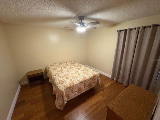 1250 S PINELLAS AVENUE 411, Tarpon Springs, FL 34689