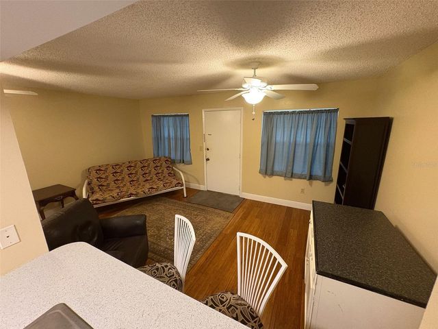 1250 S PINELLAS AVENUE 411, Tarpon Springs, FL 34689