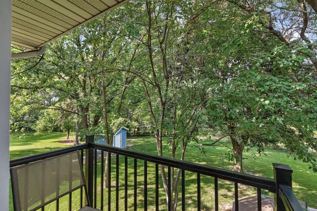 9132 66th Circle N, Brooklyn Park, MN 55428