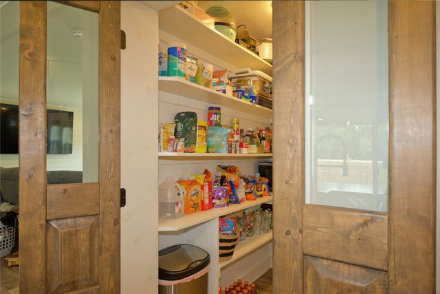 88 County Road 188, Gainesville, TX 76240