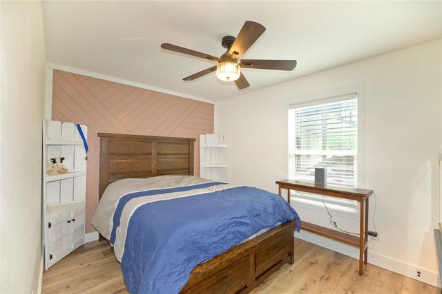 88 County Road 188, Gainesville, TX 76240