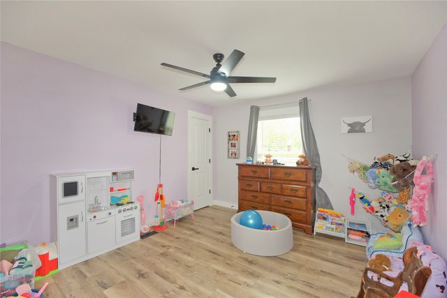 88 County Road 188, Gainesville, TX 76240
