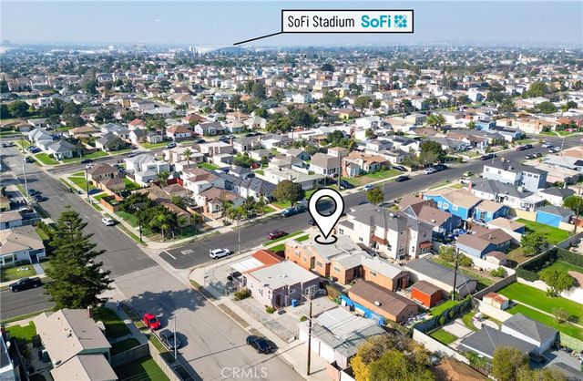 10520 Ruthelen, Los Angeles, CA 90047