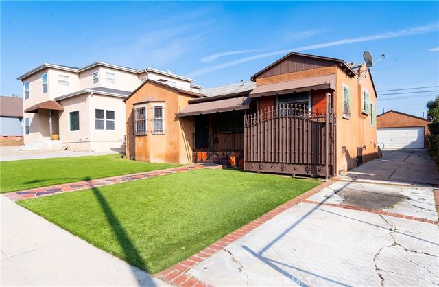 10520 Ruthelen, Los Angeles, CA 90047