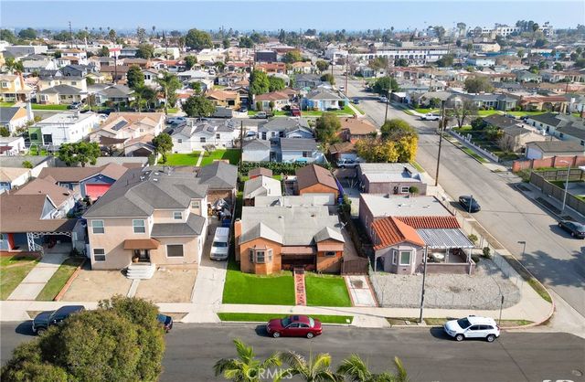 10520 Ruthelen, Los Angeles, CA 90047