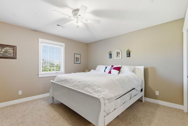 1402 Chaumont Cir, Andover, KS 67002