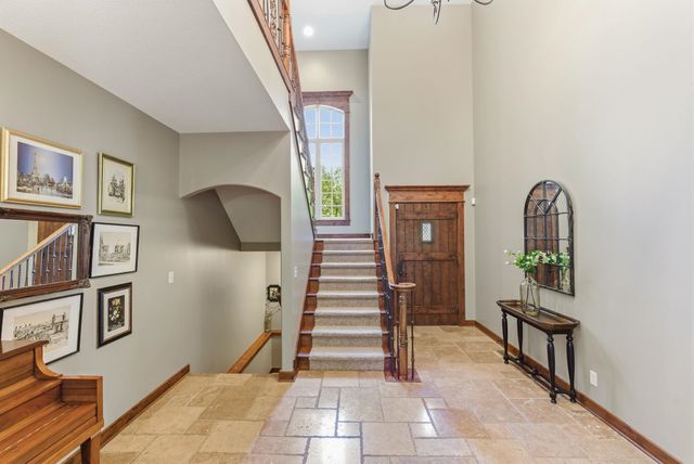 1402 Chaumont Cir, Andover, KS 67002