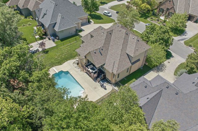 1402 Chaumont Cir, Andover, KS 67002