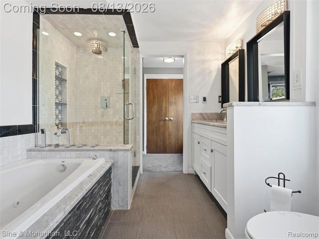 1327 Alicia Court, Royal Oak, MI 48073
