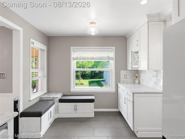 1327 Alicia Court, Royal Oak, MI 48073