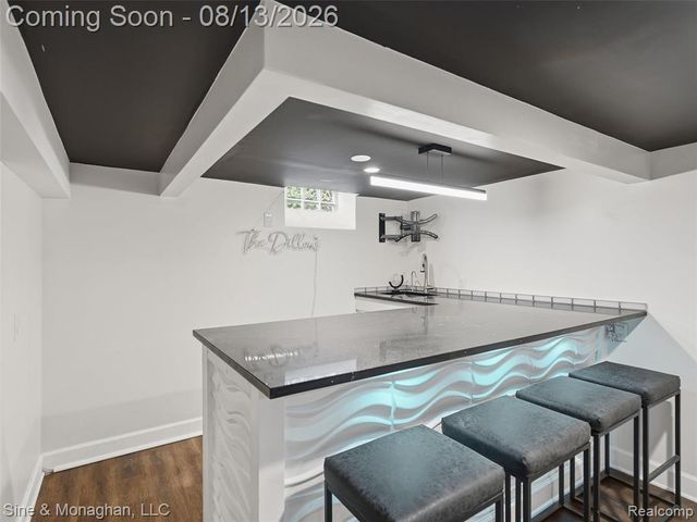 1327 Alicia Court, Royal Oak, MI 48073