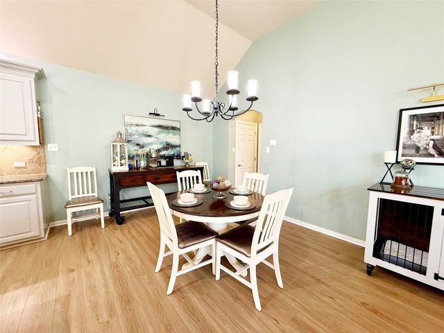 1329 Cog Hill Drive, Fort Worth, TX 76120