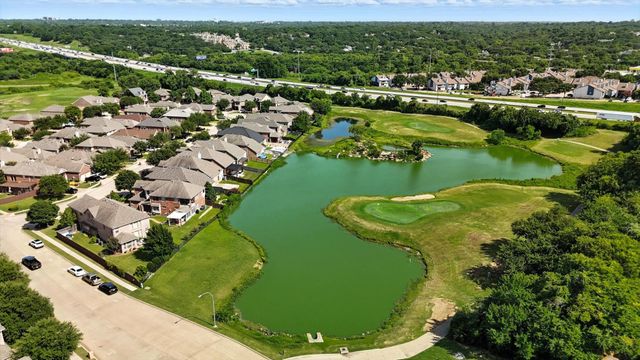 1329 Cog Hill Drive, Fort Worth, TX 76120