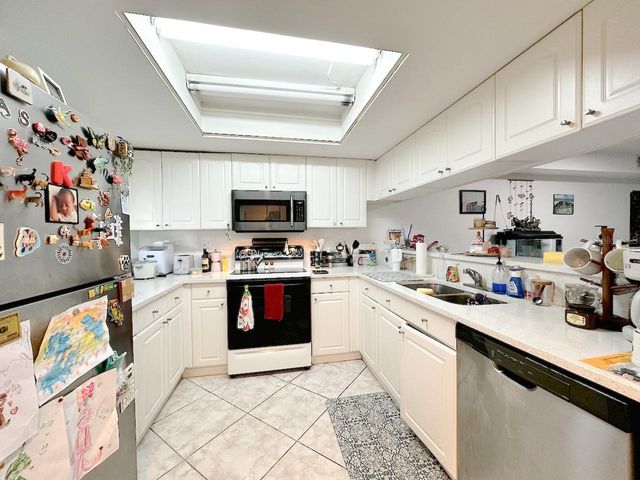 1713 AZALEA COURT A, Oldsmar, FL 34677