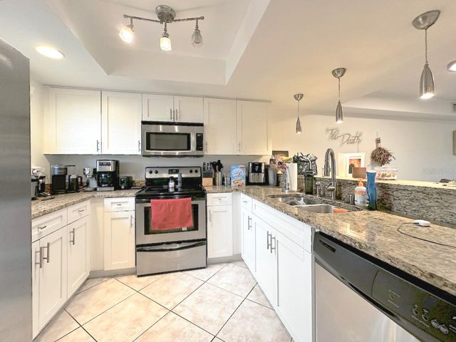 1713 AZALEA COURT A, Oldsmar, FL 34677