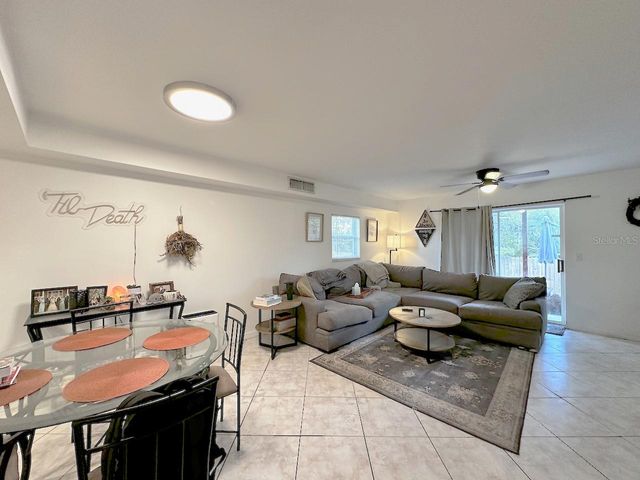 1713 AZALEA COURT A, Oldsmar, FL 34677