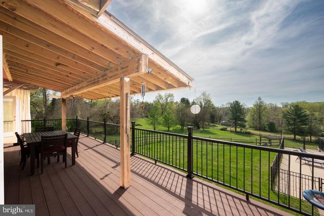1530 HEATHER HILLS LN, Glen Mills, PA 19342
